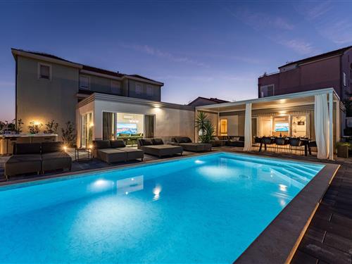 Holiday home - 6 persons -  - 23211 - Pakoštane