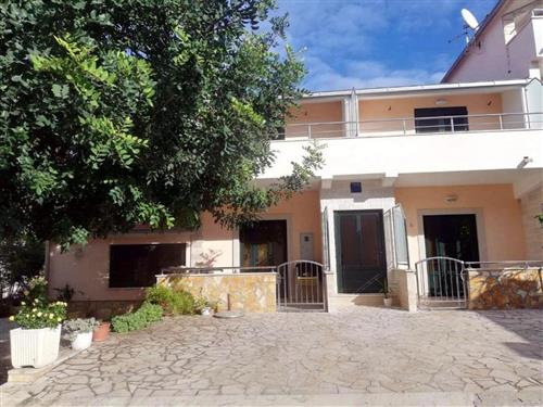 Holiday apartment - 4 persons -  - Lovište - 20269 - Loviste