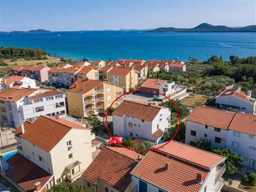 Holiday apartment - 3 persons -  - Slanica 23, Kumenat - 23210 - Biograd Na Moru