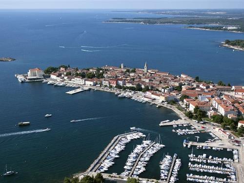 Holiday home - 4 persons -  - 52440 - Porec