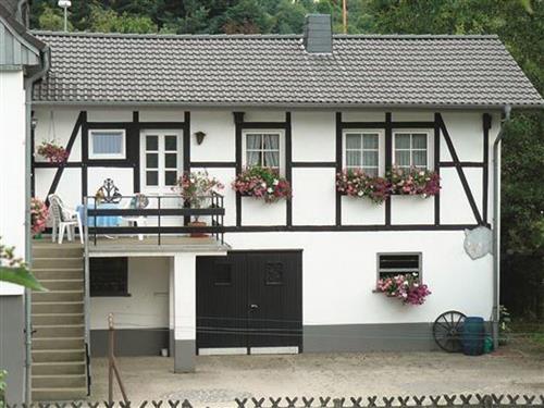 Sommerhus - 2 personer -  - Im Tal - 53940 - Hellenthal / Reifferschei