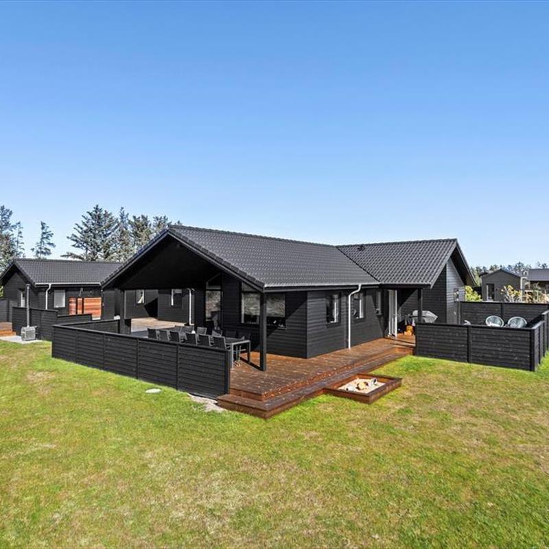Sommerhus - 10 personer -  - Alexandravej - 9480 - Løkken