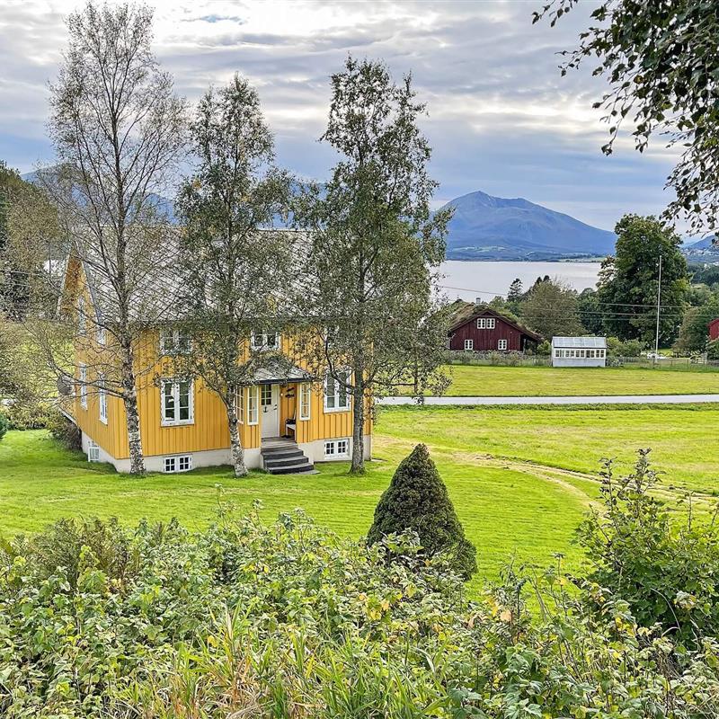  - 6 personer -  - Rånesveien - Rånes - 6531 - Averøy