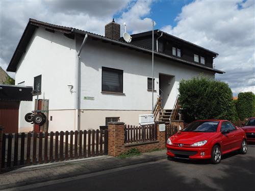 Holiday Home/Apartment - 5 persons -  - Leiningenstrasse - 55278 - Dolgesheim