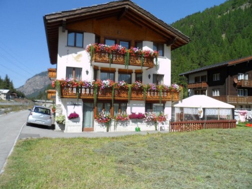 Holiday apartment - 7 persons -  - 3910 - Saas-Balen