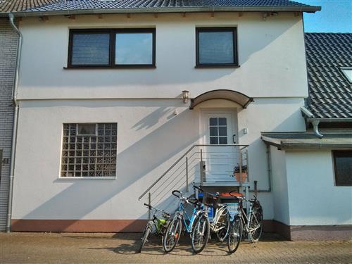 Holiday Home/Apartment - 5 persons -  - Bleichenstraße - 31515 - Wunstorf-Steinhude