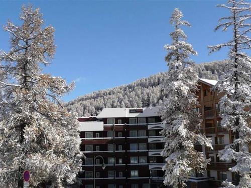 Holiday Home/Apartment - 8 persons -  - 05560 - Vars