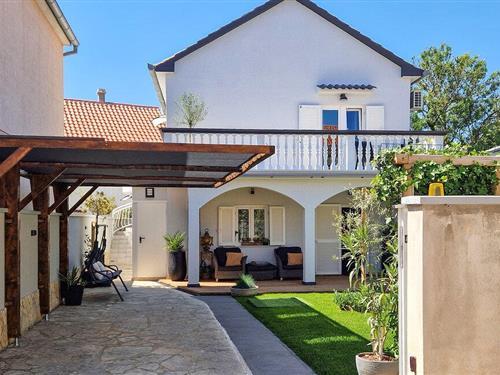 Holiday apartment - 2 persons -  - Pljesevicka ulica - Biograd - 23210 - Biograd Na Moru