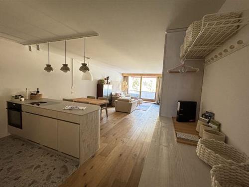 Holiday apartment - 4 persons -  - 7031 - Laax