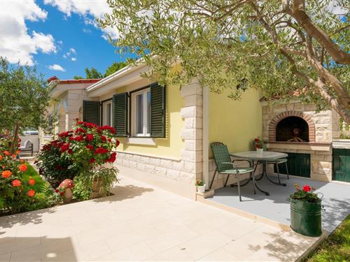 Feriehus - 6 personer -  - 21252 - Županija,