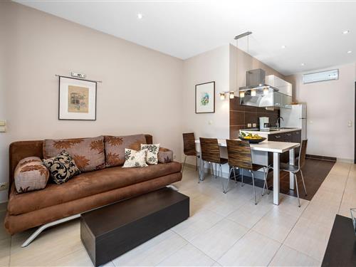 Holiday apartment - 2 persons -  - 51280 - Banjol