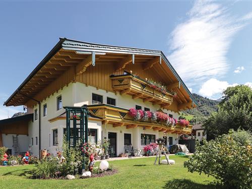 Holiday Home/Apartment - 5 persons -  - Wiesenweg - 5661 - Rauris