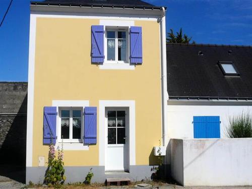 Holiday Home/Apartment - 5 persons -  - 56360 - Le Palais