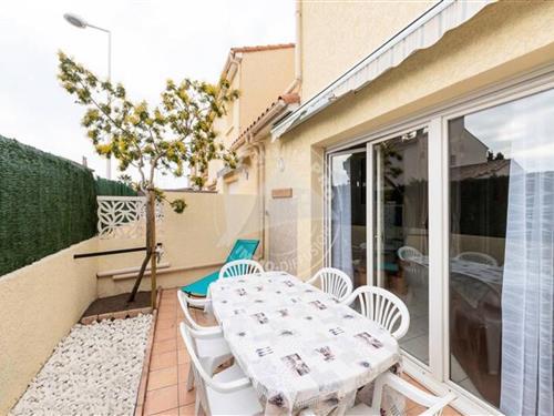 Holiday Home/Apartment - 6 persons -  - 30240 - Le Grau Du Roi