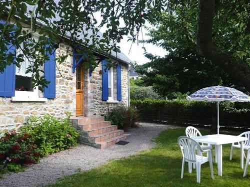 Holiday home - 5 persons -  - 22370 - Pléneuf-Val-André