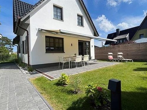 Holiday Home/Apartment - 6 persons -  - Kavelweg - 18374 - Zingst