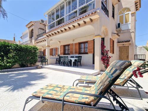 Ferienhaus - 4 Personen -  - C/Gabriela Mistral - 03183 - Torrevieja