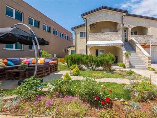 Ferieleilighet - 4 personer -  - Bobovik XIII - 23234 - Vir