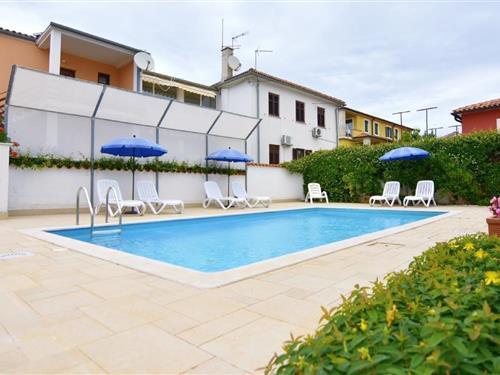 Holiday Home/Apartment - 6 persons -  - Cvjetna ulica - 52470 - Umag