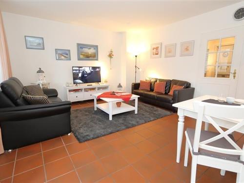 Holiday Home/Apartment - 4 persons -  - Lorens-de-Hahn-Straße - 25980 - Westerland