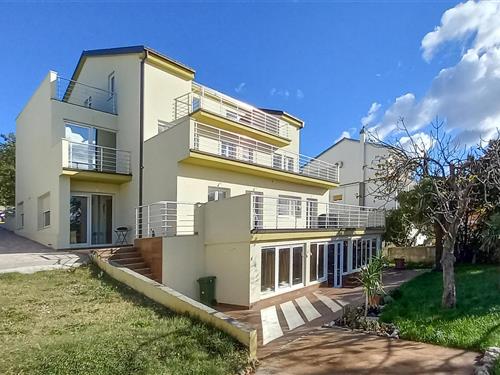 Feriehus / leilighet - 6 personer -  - Vukovarska ulica - 51260 - Crikvenica