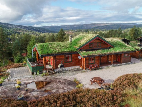 Holiday home - 6 persons -  - 4685 - Felle