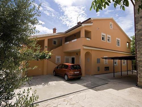 Holiday Home/Apartment - 4 persons -  - Paduljski put - 52100 - Pula