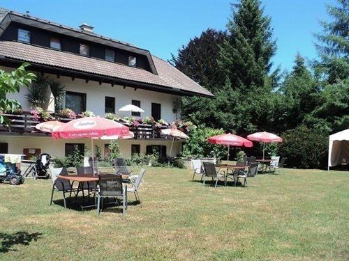 Holiday Home/Apartment - 4 persons -  - Keutschach - 9074 - Keutschach Am See