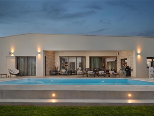 Feriehus - 12 personer -  - Smokovic - Zadar-Smokovic - 23222 - Smokovic