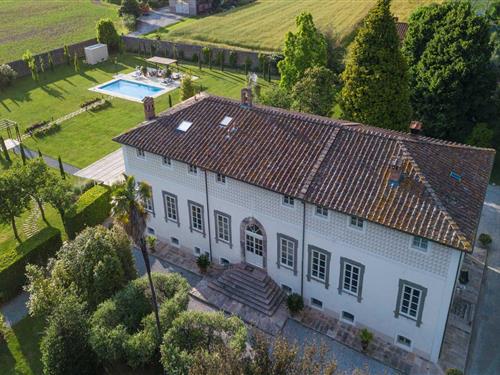 Villa - 10 personer -  - 55100 - Lucca