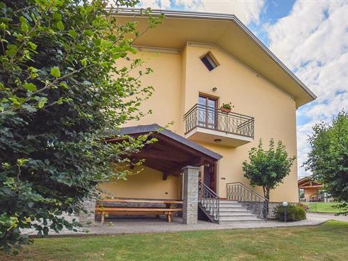 Sommerhus - 7 personer -  - Via Monte Bianco - 28024 - Gozzano