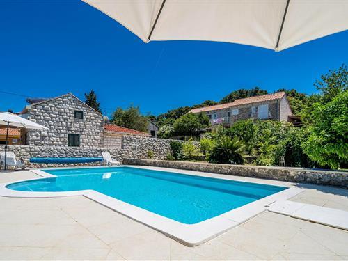 Holiday Home/Apartment - 2 persons -  - Vrh sela - Dubrovnik - Zaton - 20235 - Zaton Veliki