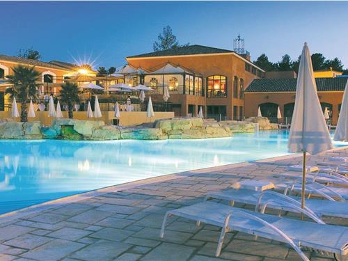 Holiday home - 8 persons -  - boulevard des Claux - 83440 - Fayence