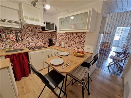 Ferielejlighed - 4 personer -  - Genova - 16126