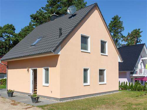 Holiday Home/Apartment - 6 persons -  - Waren - 17207