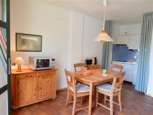 Holiday Home/Apartment - 2 persons -  - Grüne Straße 45 a-r - 18375 - Prerow