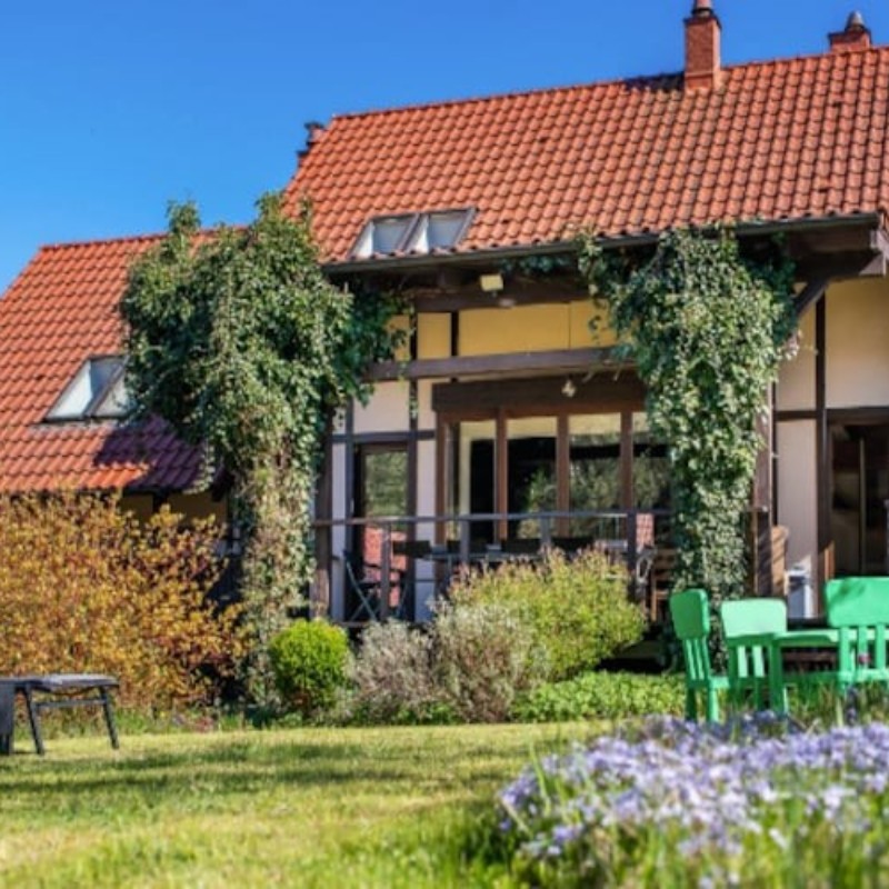 Sommerhus - 10 personer -  - 73-220 - Zatom