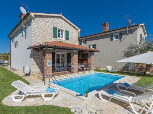 Villa - 5 Personen -  - 52440 - Porec