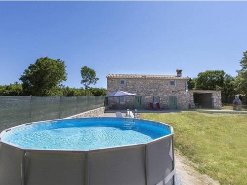 Holiday home - 8 persons -  - Gora Glusici - 52220 - Labin