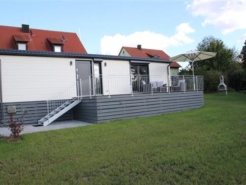 Holiday Home/Apartment - 4 persons -  - Am Geisberg - 97355 - Wiesenbronn