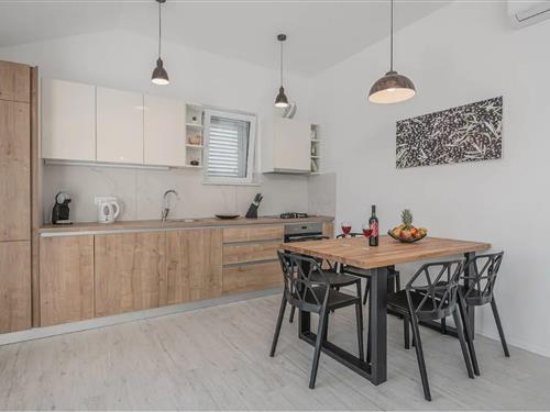 Holiday apartment - 4 persons -  - 20210 - Cavtat