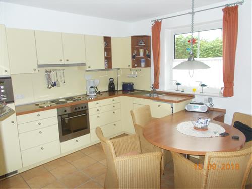 Holiday Home/Apartment - 2 persons -  - Cuxhavener Straße - 27476 - Cuxhaven