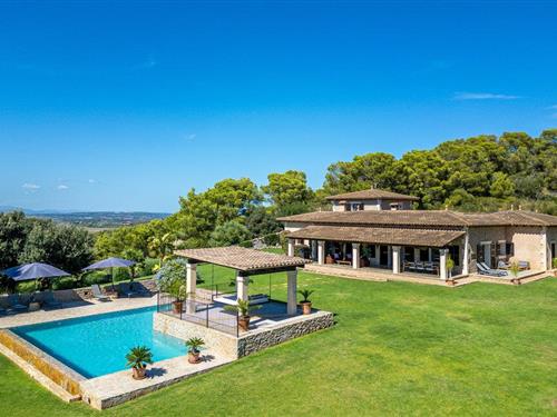 Holiday home - 8 persons -  - Poligono Poligon - Da Na Bibiana, Son Macia - 07509 - Son Macia