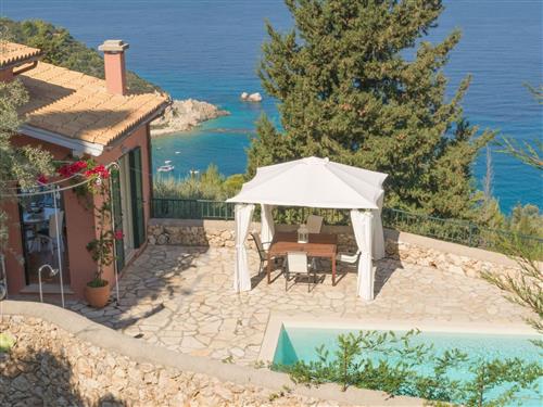Holiday home - 6 persons -  - Vafkeri - 310 80