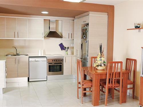 Holiday Home/Apartment - 4 persons -  - Tarragona - 08397 - Pineda De Mar