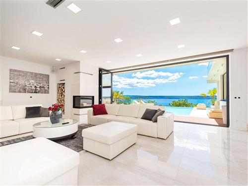 Holiday home - 8 persons -  - Maslenica - 23243