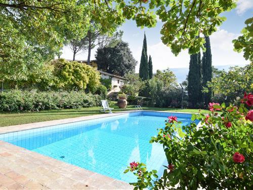 Sommerhus - 20 personer -  - Via Uppello - 06034 - Foligno