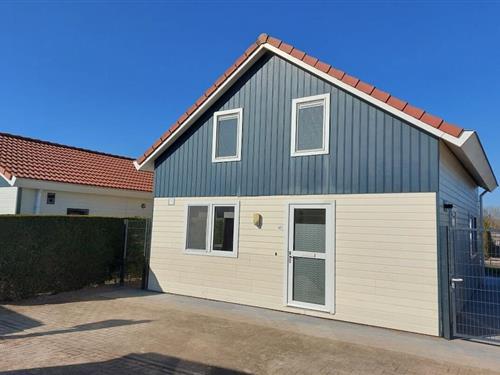 Holiday Home/Apartment - 6 persons -  - 1693 CG - Wervershoof