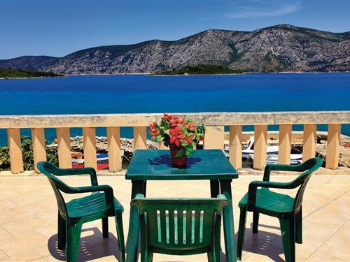 Holiday Home/Apartment - 12 persons -  - Kneze bb - Korcula-Kneze - 20264 - Racisce