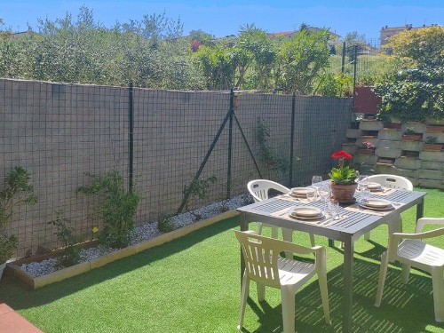 Semesterlägenhet - 4 personer -  - Via Sardegna - 61039 - San Costanzo